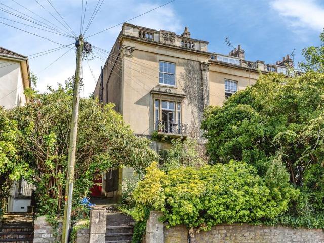 Flat for sale in Tyndall's Park, Feckenham