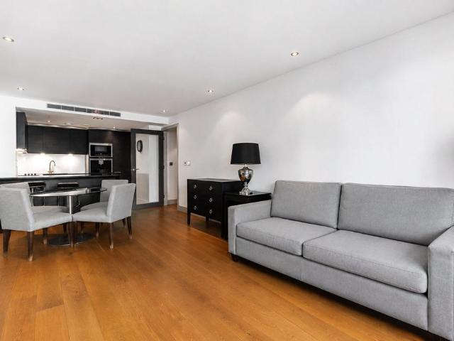 Flat for sale in Greater London