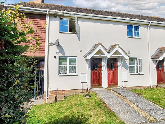 Flat for sale in Cross In Hand, East Sussex