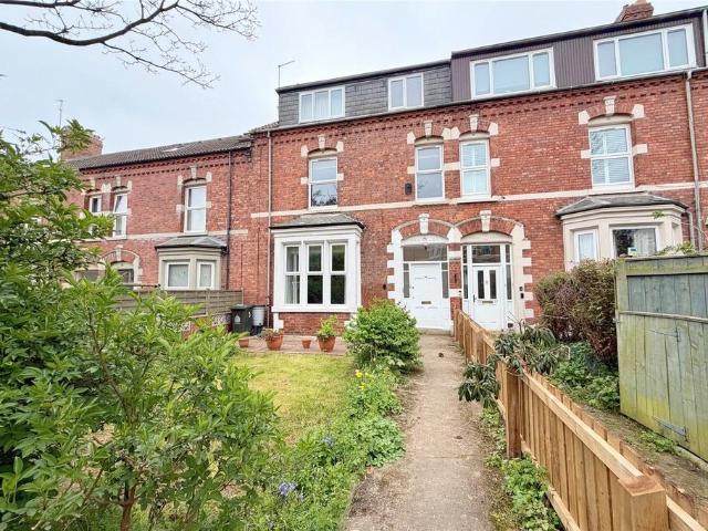 Flat for sale in Whitley Bay, North Tyneside