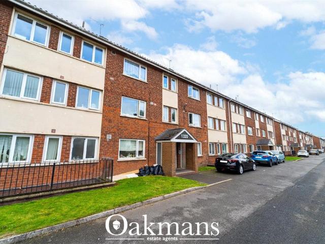 Flat for sale in Rednal, West Midlands