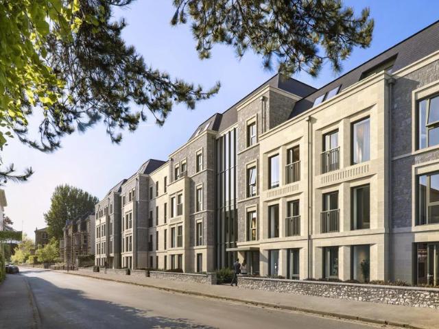 Flat for sale in Feckenham, City Of Bristol