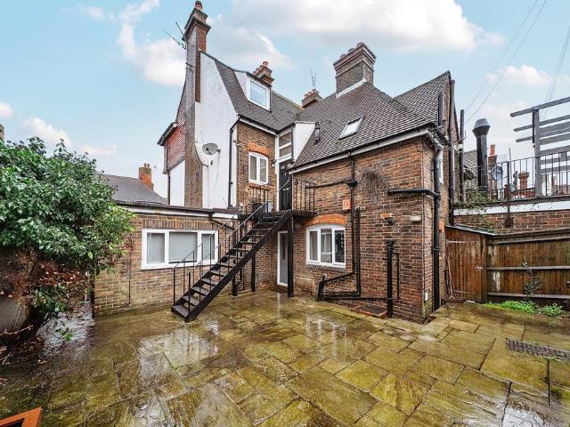 Flat for sale in Higham Wood, Bourne Vale