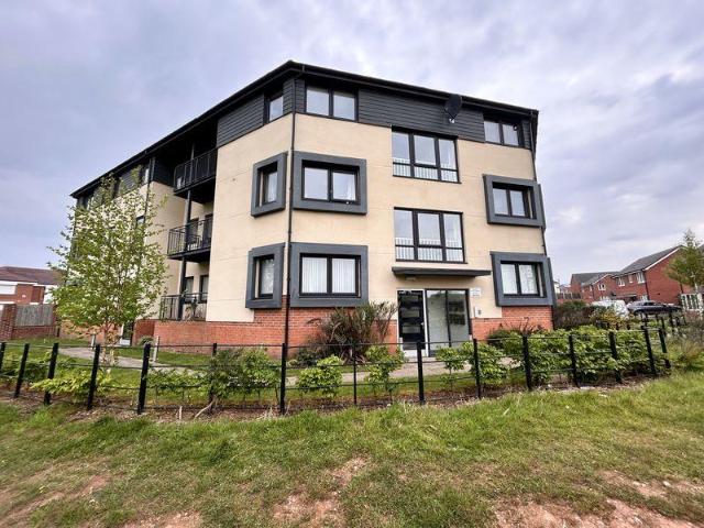 Flat for sale in West Midlands