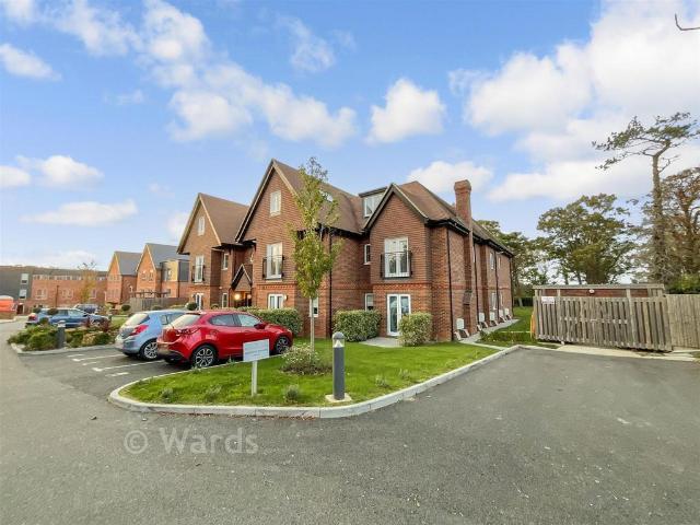 Flat for sale in Westgate-on-Sea, Acol