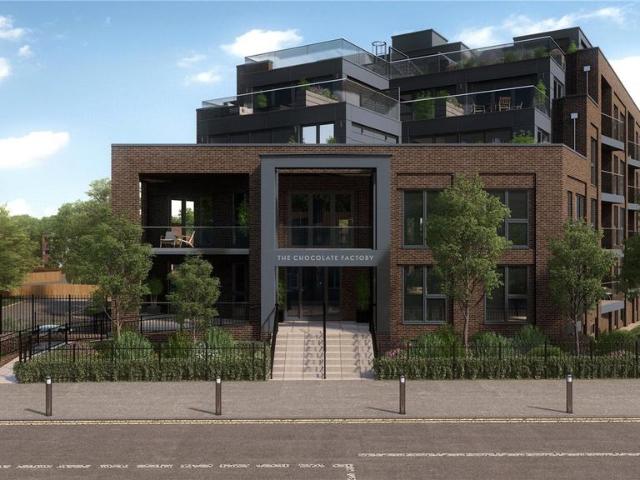 Flat for sale in St James, Sandown Park