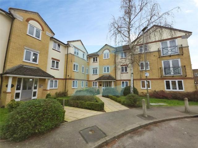 Flat for sale in The Hale, Greater London