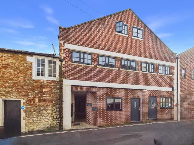 Flat for sale in Hayes Park, Midsomer Norton