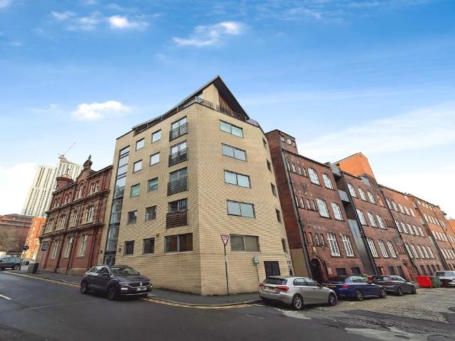 Flat for sale in Leylands, West Yorkshire