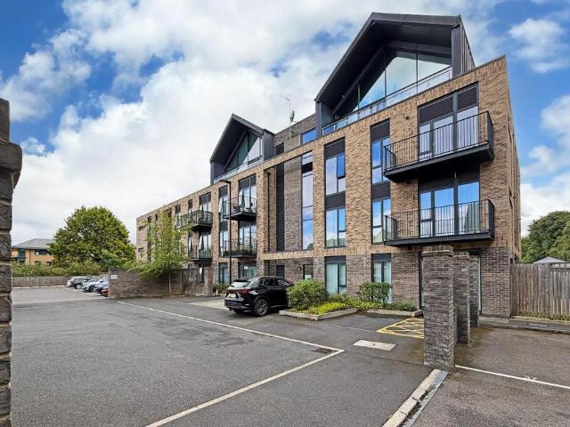 Flat for sale in Broadheath, Trafford Park