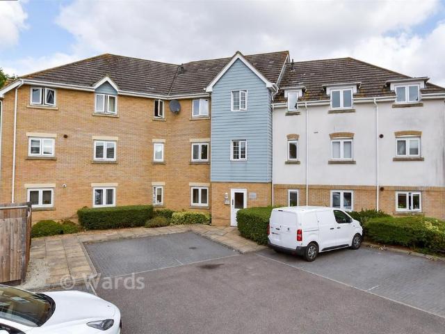 Flat for sale in Bourne Vale, Kent