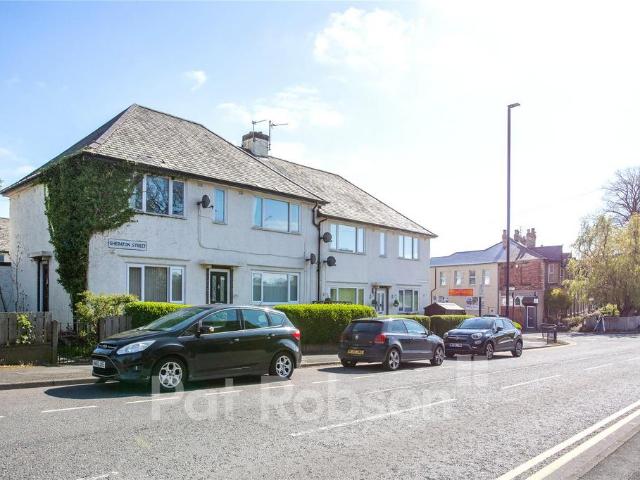 Flat for sale in Spital Tongues, Tyne And Wear