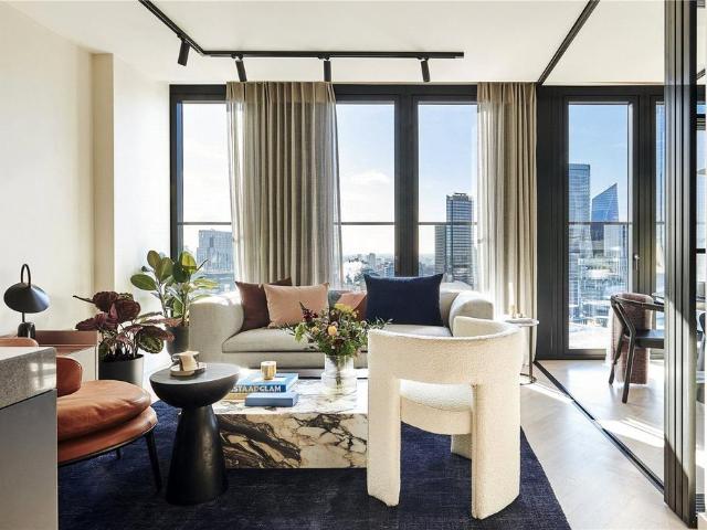 Flat for sale in Bishopsgate, Greater London