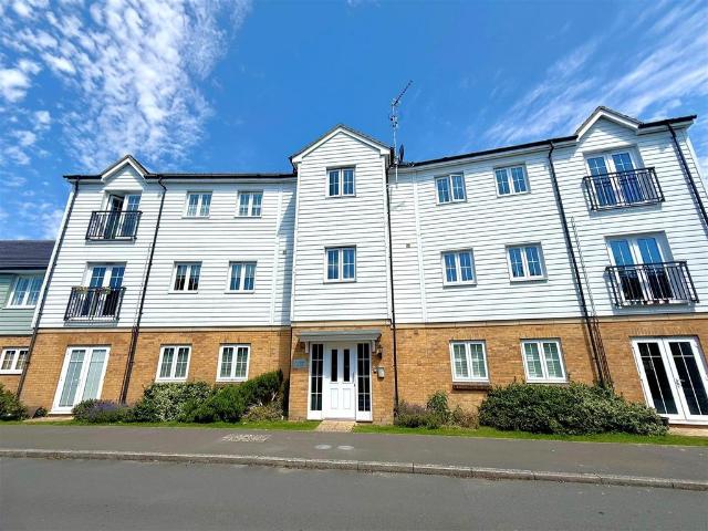 Flat for sale in Titchfield Common, Fareham