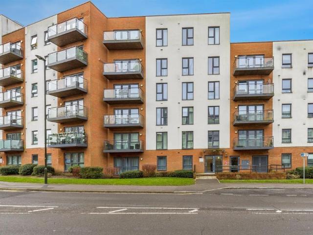 Flat for sale in Glynde, West Sussex