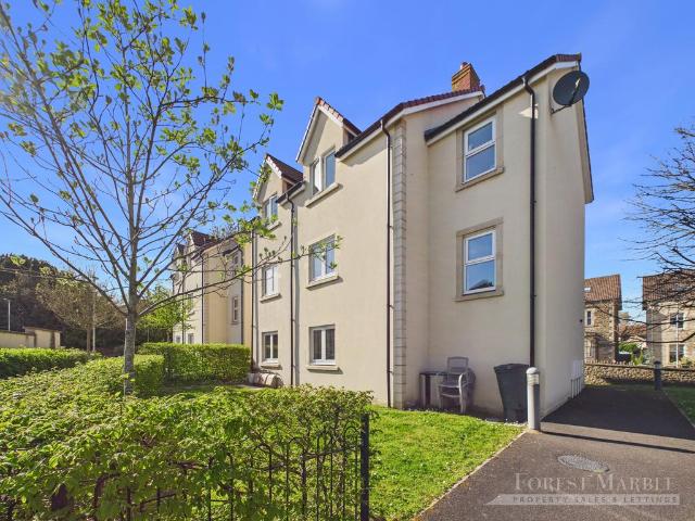 Flat for sale in Frome