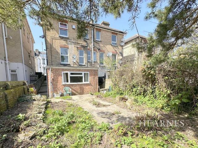 Flat for sale in Lansdowne, Springbourne