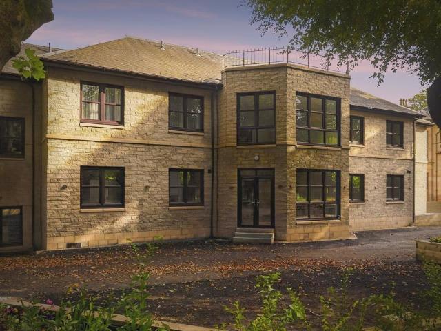 Flat for sale in Castlehead, Paisley
