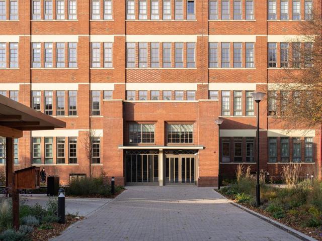 Flat for sale in Bell Farm, High Field
