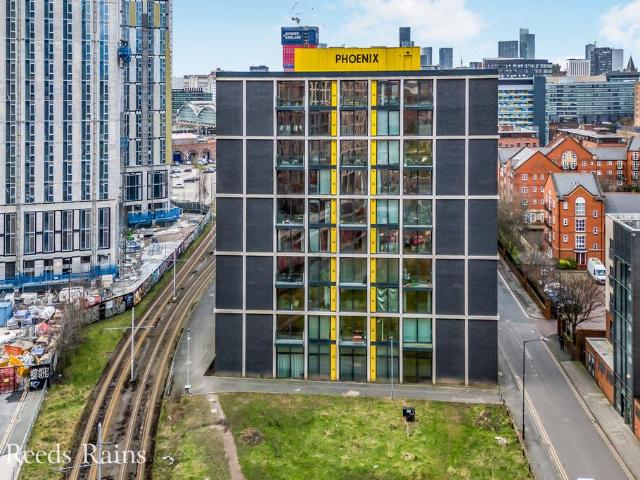 Flat for sale in City Centre, Georgia