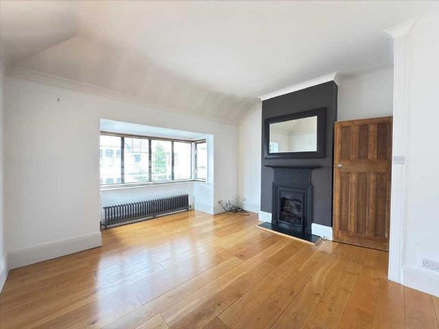 Flat for sale in Alton Barnes, Isle Of Man