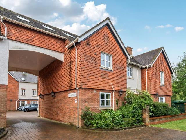 Flat for sale in Ashurst Bridge, Hampshire