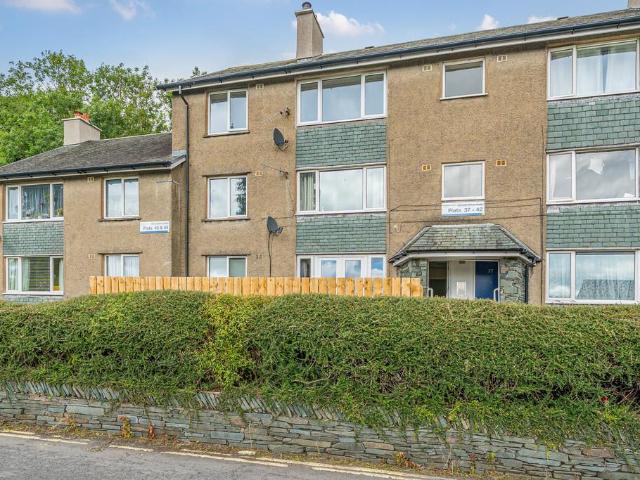 Flat for sale in Bowness-on-windermere, Isle Of Man