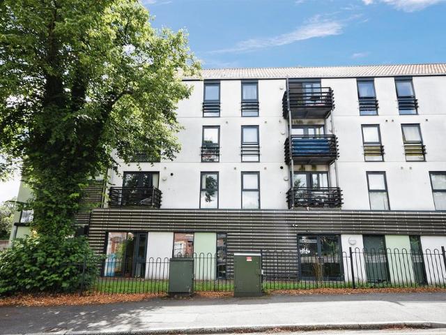 Flat for sale in Moulsham, Chelmsford