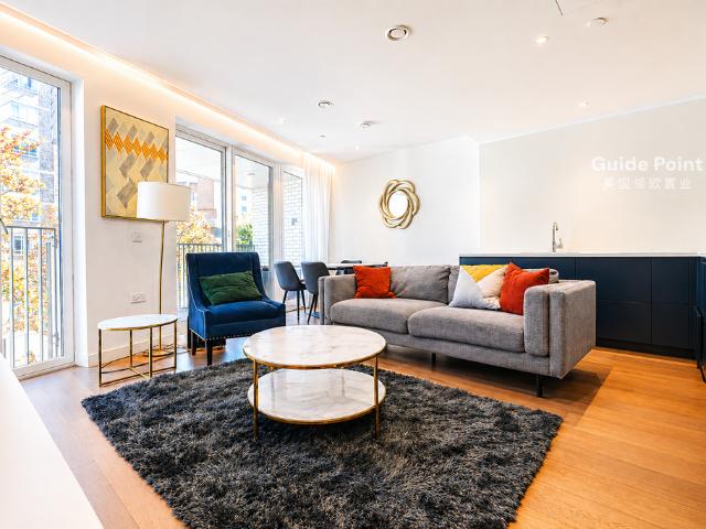 Flat for sale in Holborn, Greater London