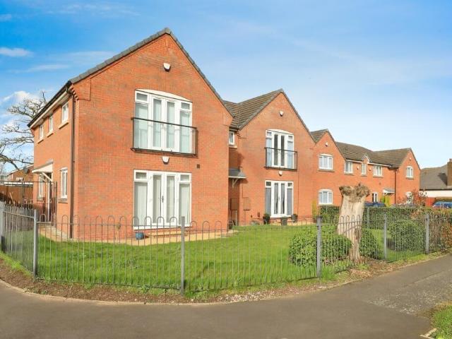 Flat for sale in Loxdale, Bilston