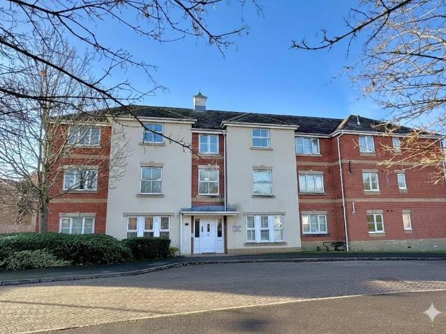 Flat for sale in Whiteley, Hampshire