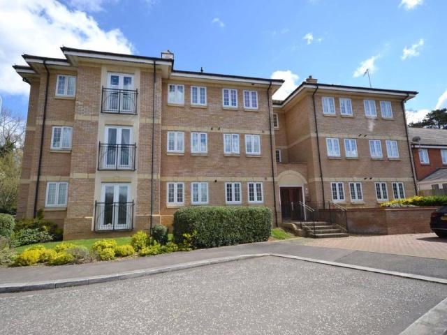 Flat for sale in Upton, Duston