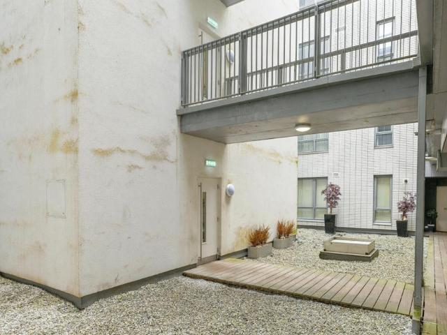 Flat for sale in Merchant City, Scotland