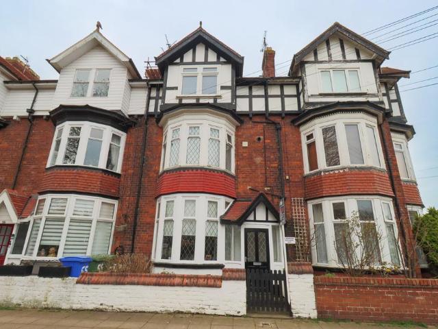 Flat for sale in The Pastures, Filey