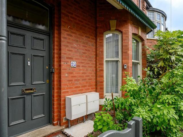 Flat for sale in High Field, York