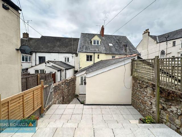Flat for sale in Tonedale, Somerset