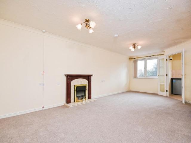 Flat for sale in West Bridgford, Rushcliffe