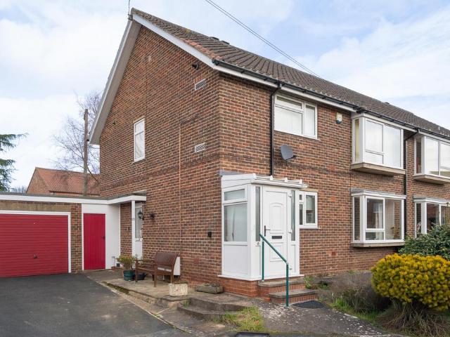 Flat for sale in High Field, York