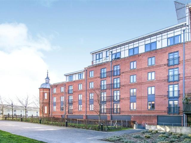 Flat for sale in Heigham Grove, East Bank
