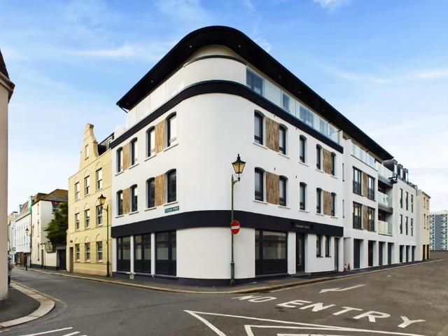 Flat for sale in St Helier, Greater London