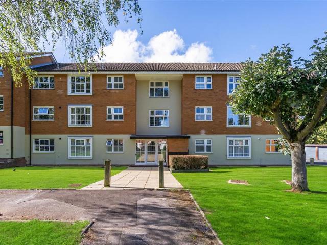 Flat for sale in Knowle, Solihull