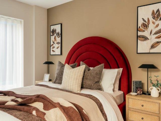 Flat for sale in Weybridge, Elmbridge