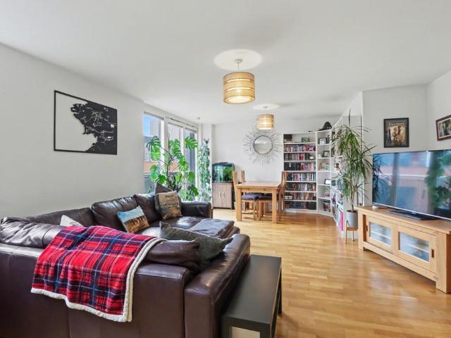 Flat for sale in City Centre, Georgia