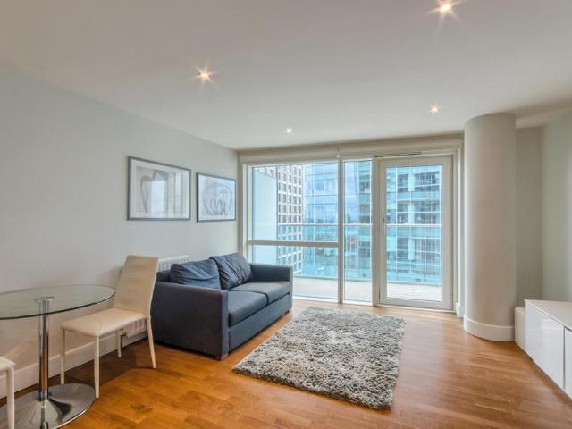 Flat for sale in Spitalfields, Whitechapel