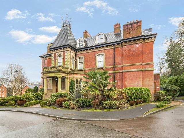 Flat for sale in Heaton, Lee Bank