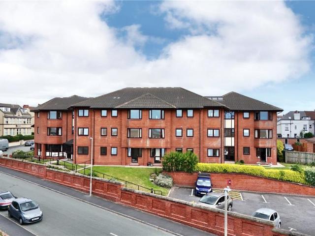 Flat for sale in Meols, Hoylake