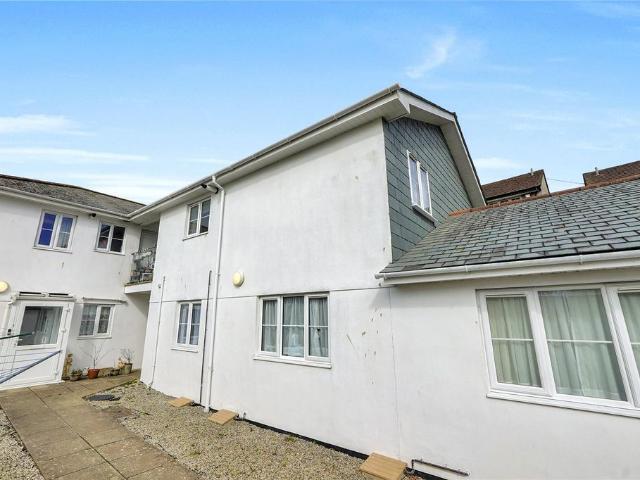 Flat for sale in Lamellion, Cornwall