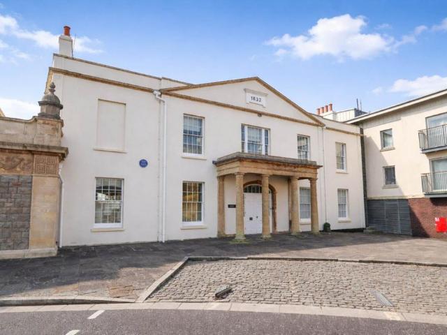 Flat for sale in Weston-super-mare, North Somerset