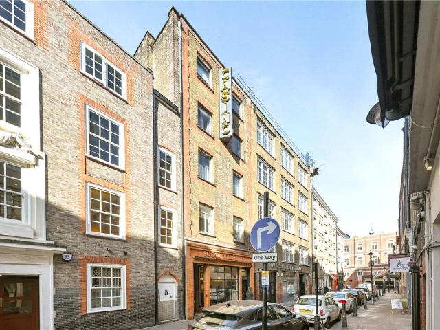 Flat for sale in Soho, Isle Of Man