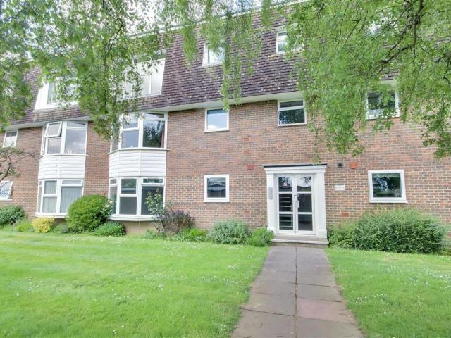 Flat for sale in Worthing, West Sussex